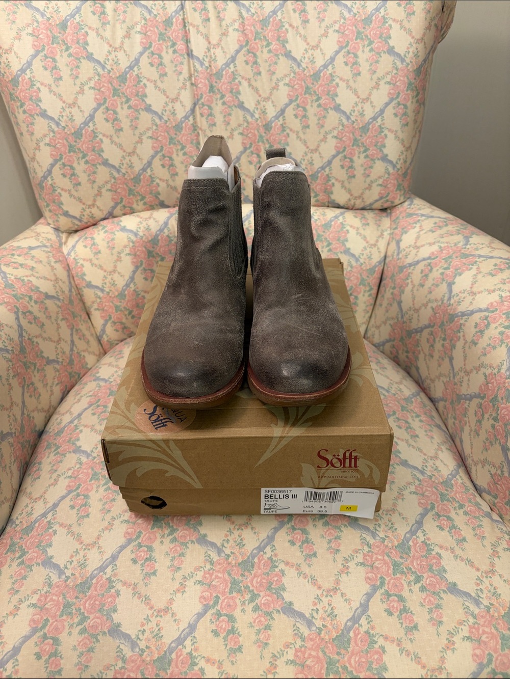 Sofft Bellis III Aqua ankle boots Color Taupe Size 8.5M